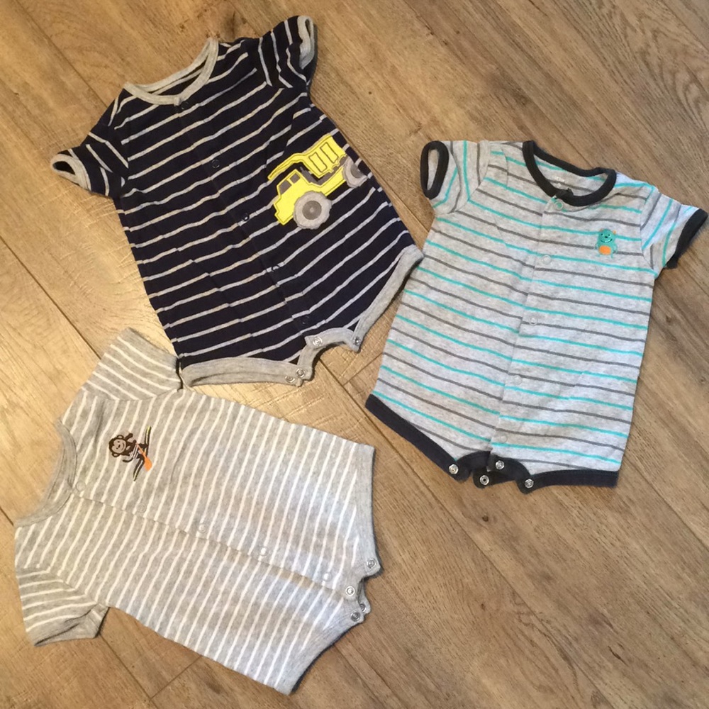 Lot of 3 Baby Boy Rompers Carter’s 3 Month